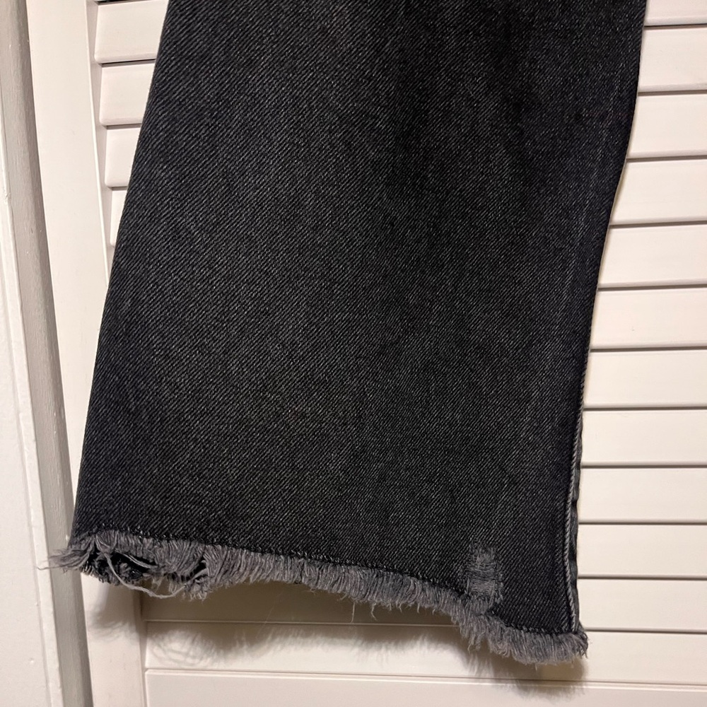 BDG Urban Outfitters Wilco Distressed Black Cropped Flare Jeans Women's 28 - Picture 11 of 13